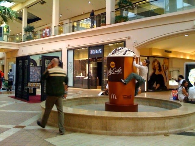 Westfield Fashion Square